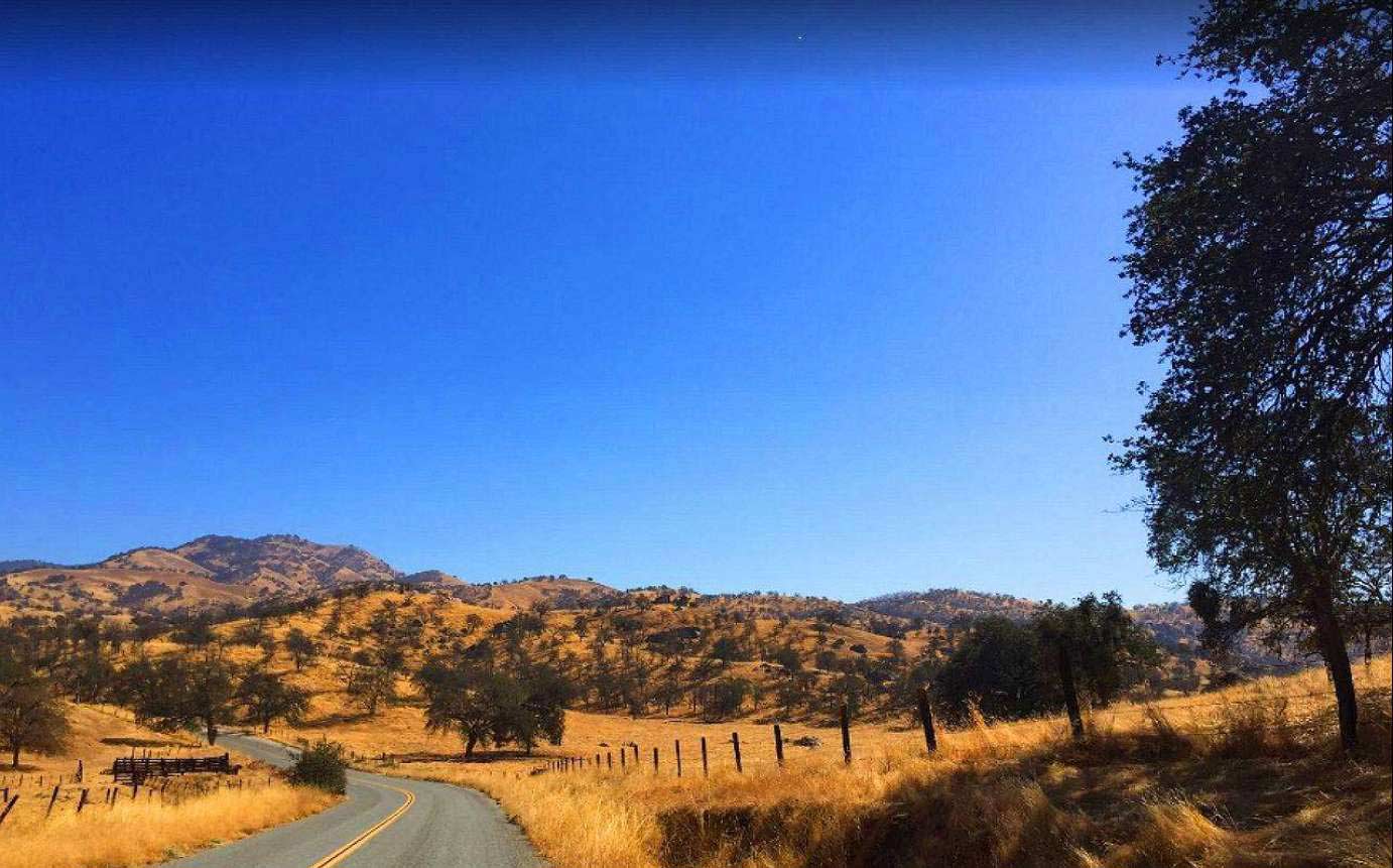 1.4 Acres Ranch-Farm California Hot Springs, CA.