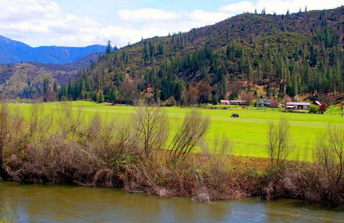 3 Acres Land Klamath River in California